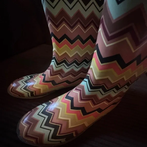 Missoni Target Colorful Zigzag Women's Rain Boots - Picture 5 of 7